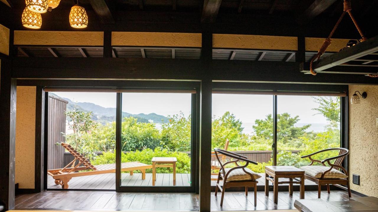 森の入り江の離れ宿 無雙庵枇杷 Izu  Esterno foto