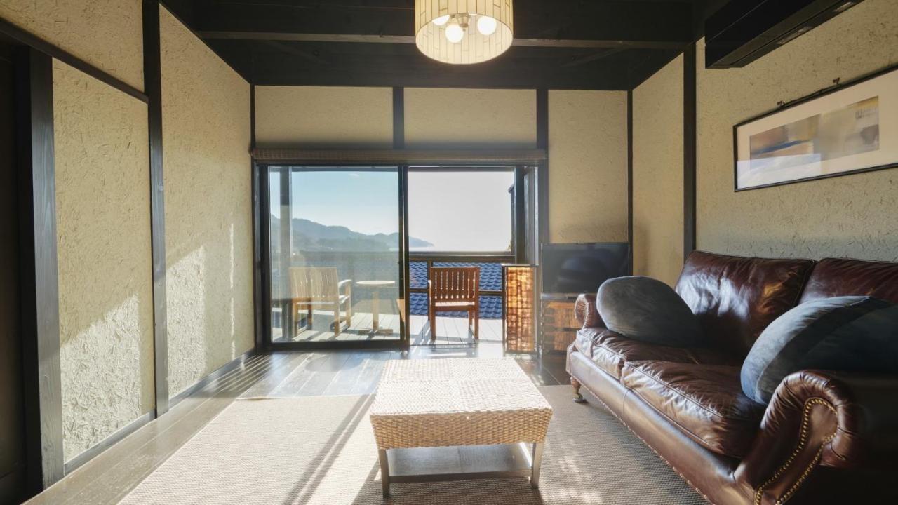 森の入り江の離れ宿 無雙庵枇杷 Izu  Esterno foto